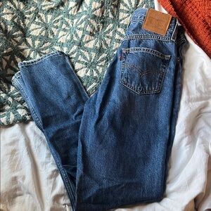 Levi's 80’s mom Jean